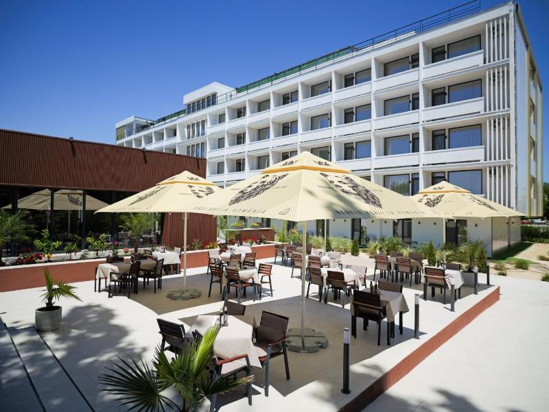 Hotel Belvedere - image 31