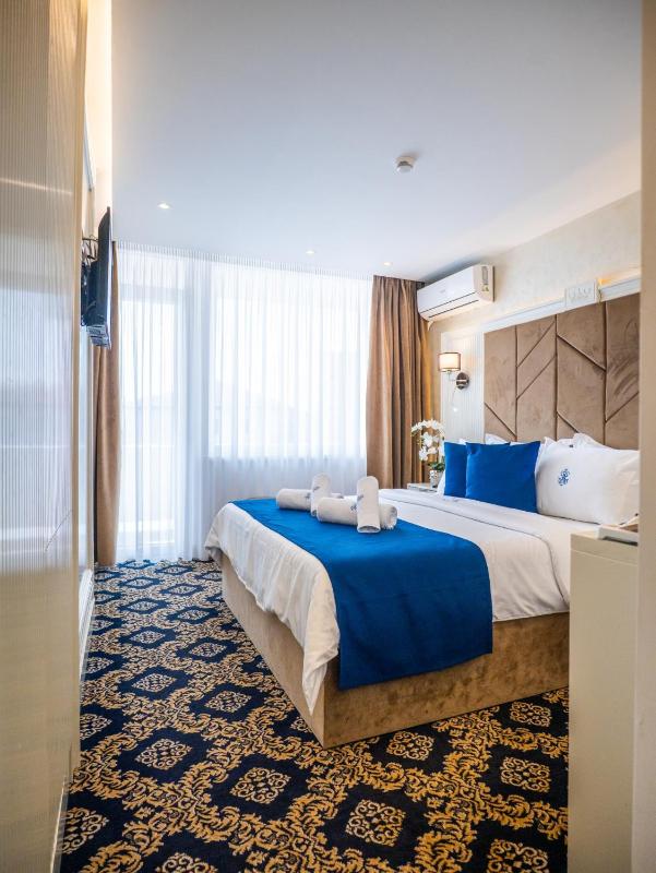 Hotel Belvedere - image 30