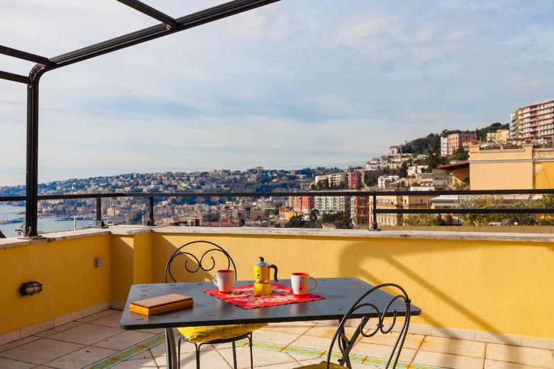 Apartment with Sea View image 3