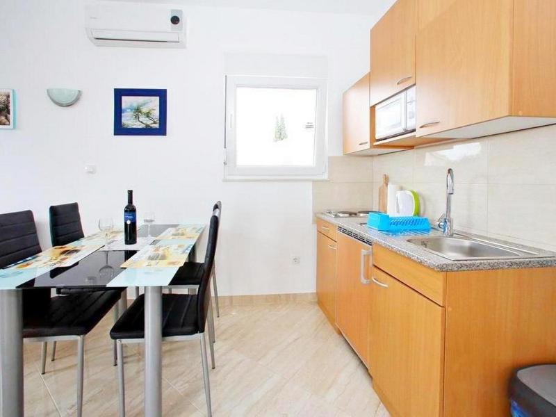 Apartments Kristina - image 10