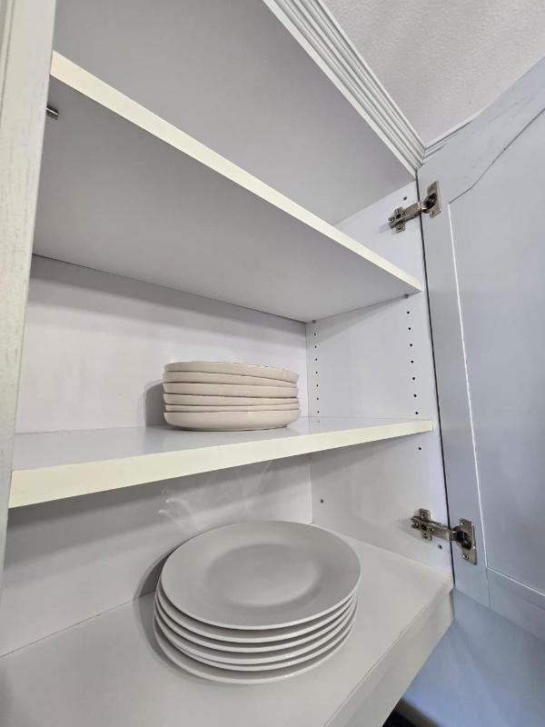 Lazuli Sunset Lake View Apartment 301 - image 13