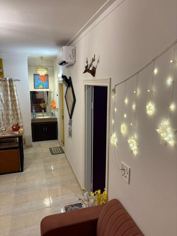 Moonstay Independent 2BHK Penthouse Near Airport WTP - image 16