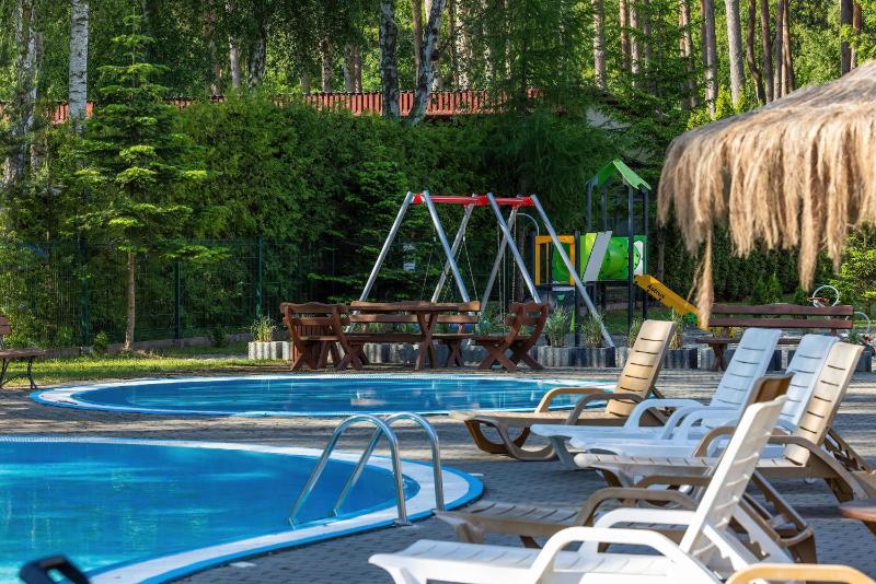 Komfortowy Apartament z Tarasem Blisko Plaży z Dodatkowymi Udogodnieniami w Pobierowie by Noclegi Renters - image 5