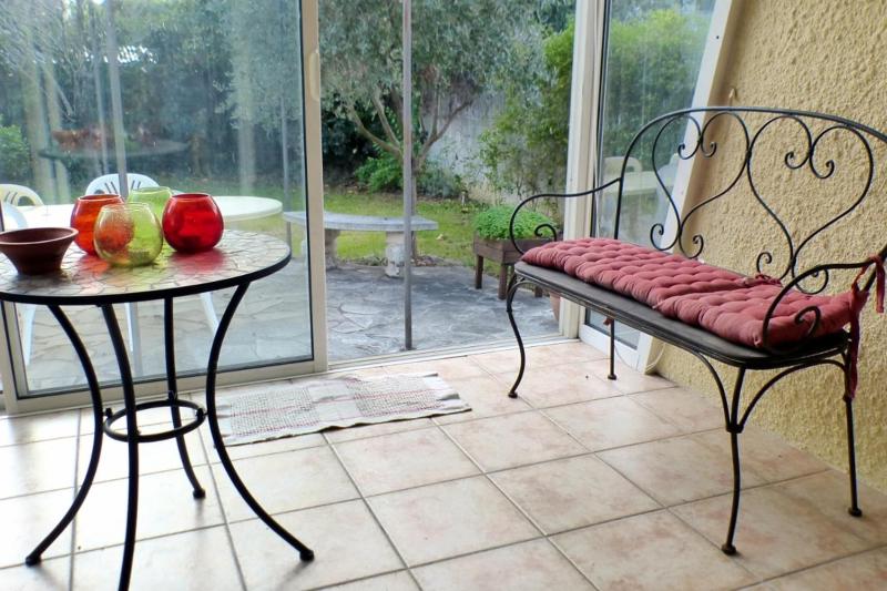 T5 house with Wifi - garden and terrace - image 19