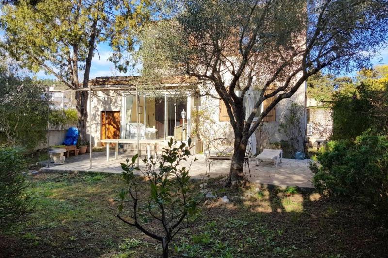 T5 house with Wifi - garden and terrace - image 10