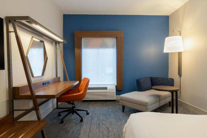 Holiday Inn Express Charleston US Highway 17 & I-526 By IHG - image 32