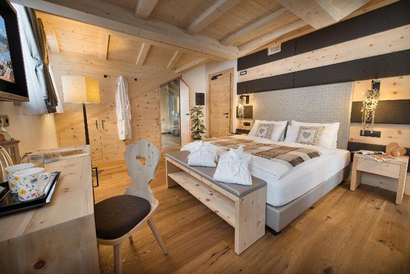Prestige Suite image 3