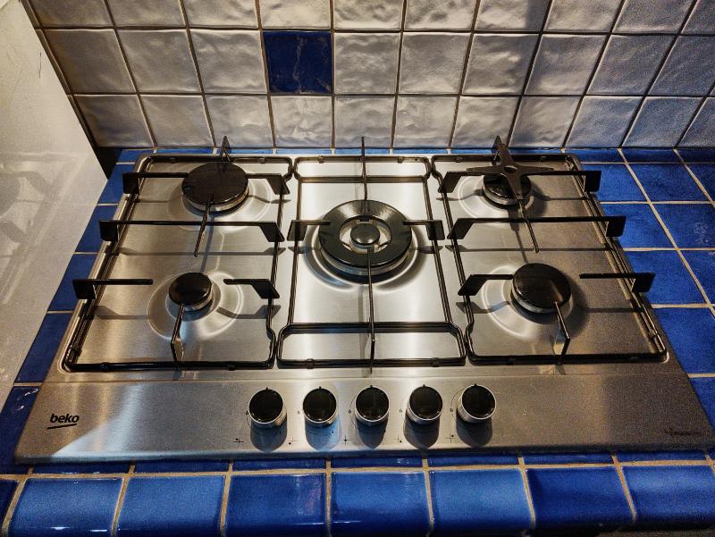 All'Ombra di Santa Chiara by MyAssisiSuite - Vicino a San Carlo Acutis - Dormi in una Casa del '400 - 140 mq RARO PIANO TERRA - 4 Veri Letti Matrimoniali Zero Divani Letto - LIVE CHECK-IN No Key Box 3 Real Beds Jacuzzi - Mówimy po polsku - image 15