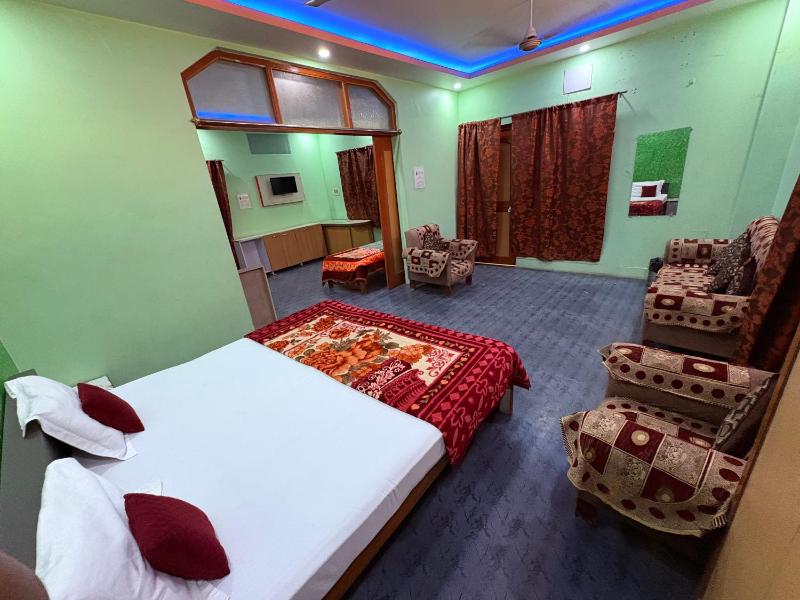 Paradise Homestays - image 12