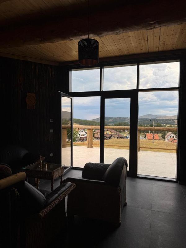 M House Zlatibor - image 11