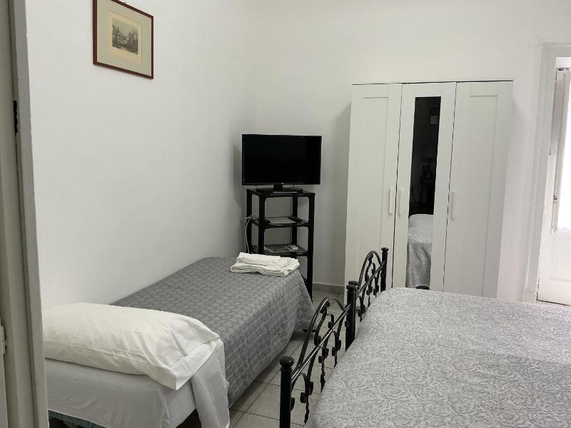 Crispi Accomodation B&B - image 36