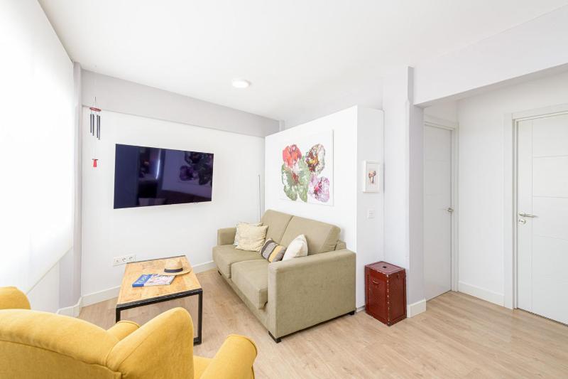 Holiday Apartment Cisneros in Malaga City by Solaga Holiday Homes - image 20