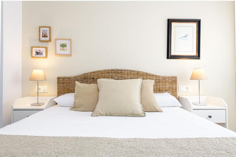 Holiday Apartment Cisneros in Malaga City by Solaga Holiday Homes - image 10