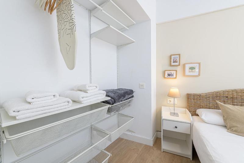 Holiday Apartment Cisneros in Malaga City by Solaga Holiday Homes - image 21