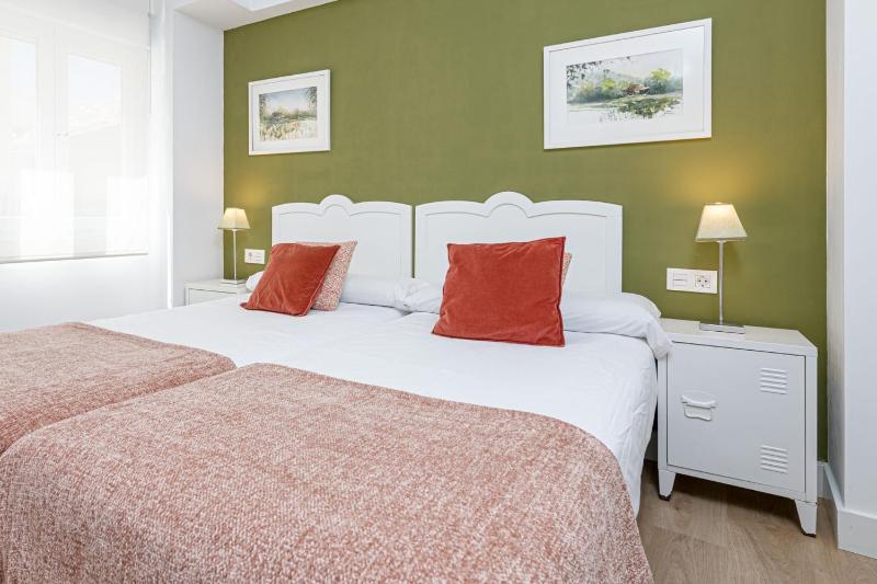 Holiday Apartment Cisneros in Malaga City by Solaga Holiday Homes - image 16