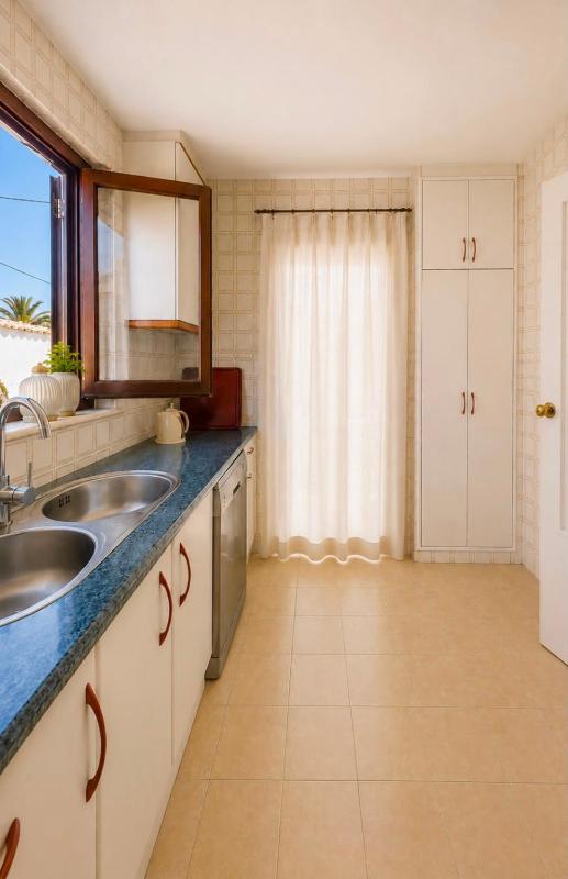 Traditional Villa by the beach - image 6