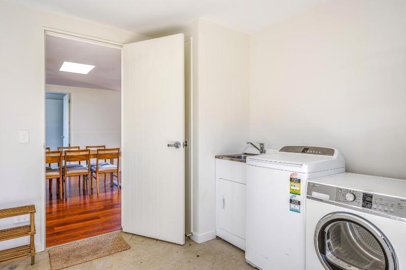 Lakeview on Landsborough - image 18