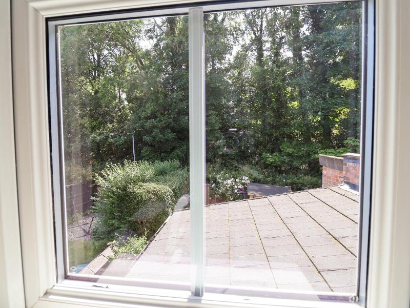 45 Brook Lane - image 28
