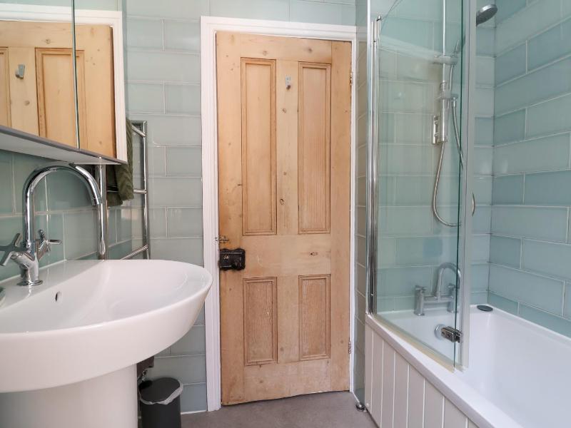 45 Brook Lane - image 43