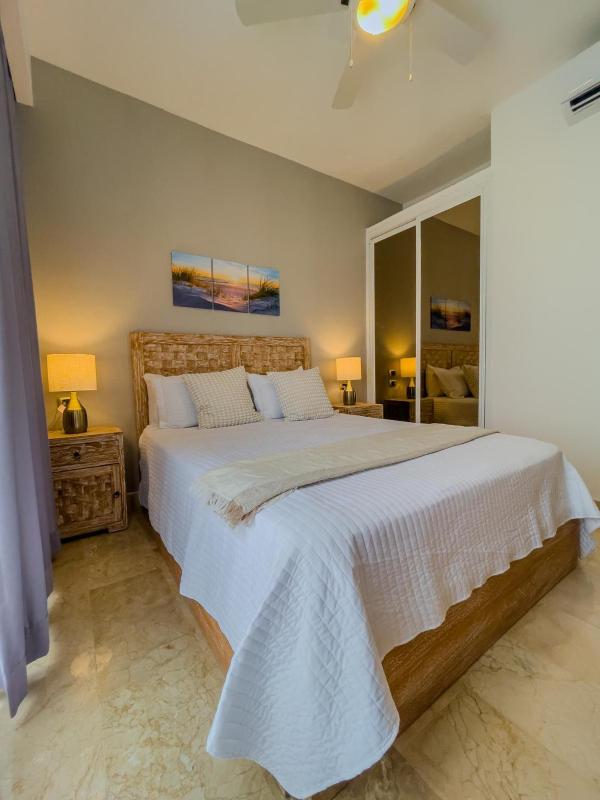 Cana Rock Penthouse 446 - image 13