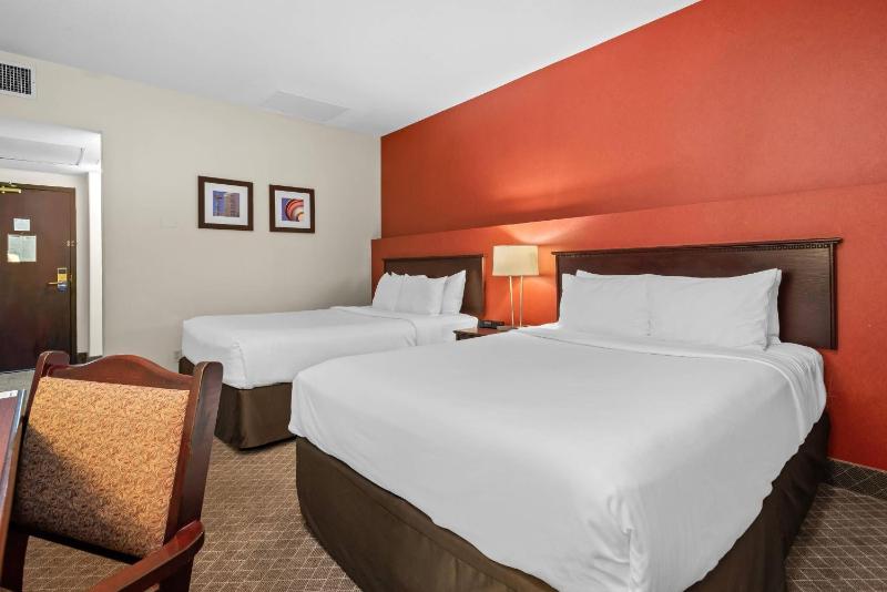 Comfort Inn & Suites Calgary Airport - South - image 11