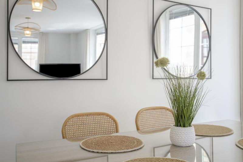 Martin De Aldehuela Apartment - image 18