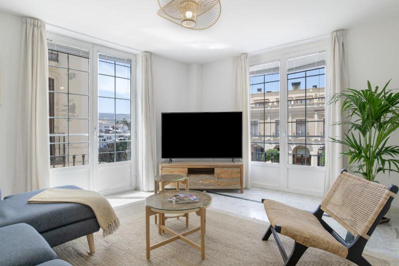 Martin De Aldehuela Apartment - image 13