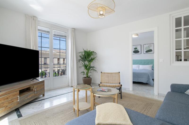 Martin De Aldehuela Apartment - image 2
