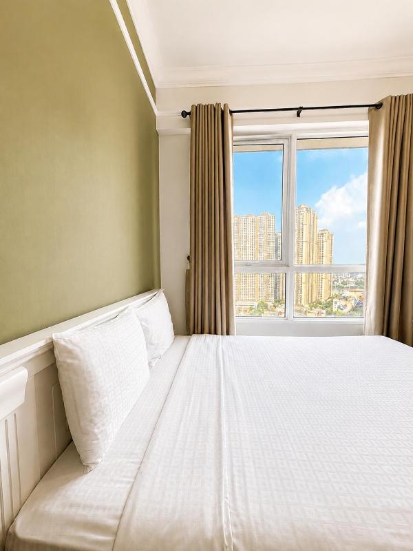 The Manor - Quiet Comfortable & Central Studio with Pool Access - image 11