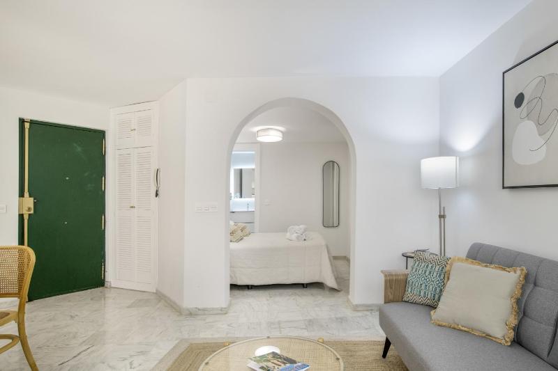 Vicente Espinel Apartment - image 22