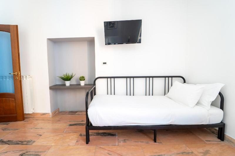 A Due Passi da Spaccanapoli by Wonderful Italy - image 12