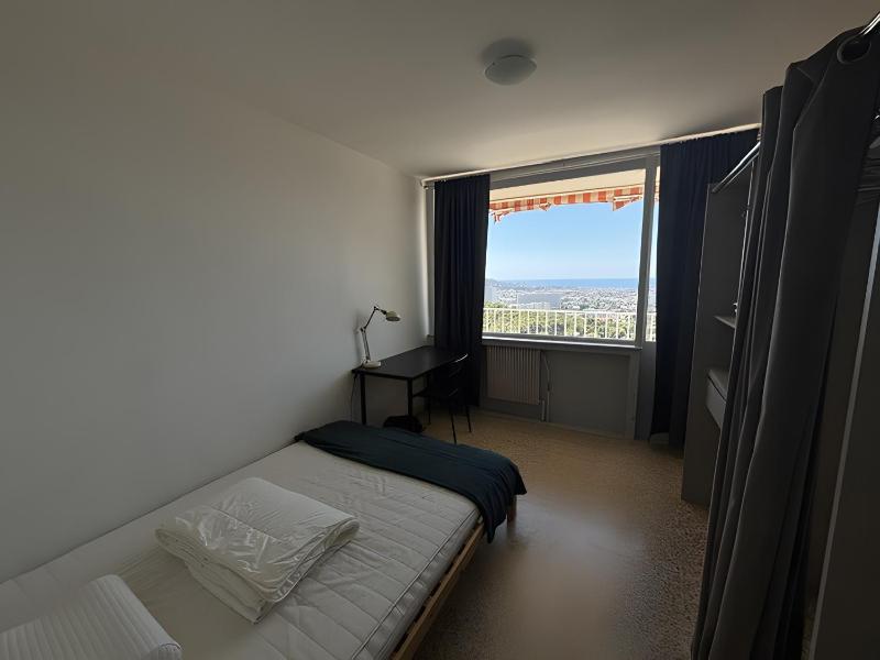 Beau T5 avec terrasse et vue mer - image 3