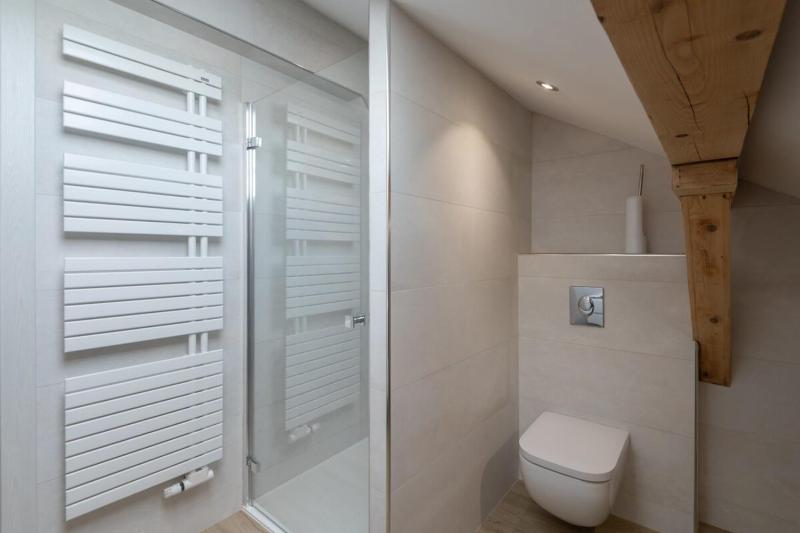 Maison Calypso Luxury Lakefront Villa with Hot Tub & Sauna - image 14
