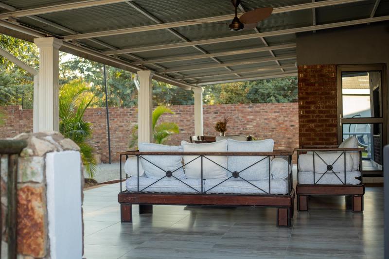 River Bridge Lodge - image 5