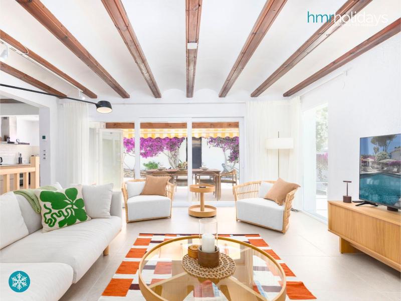 Villa Lenita by HMR Holidays - image 22