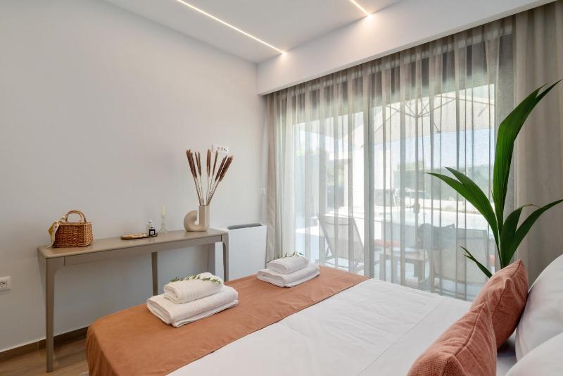 House of Hermes with Heated Pool and Sea View - image 24