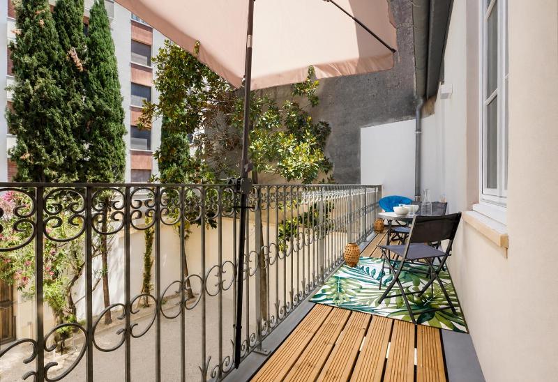 La Fabrik Matabiau - Charmant appt avec terrasse et parking - image 3