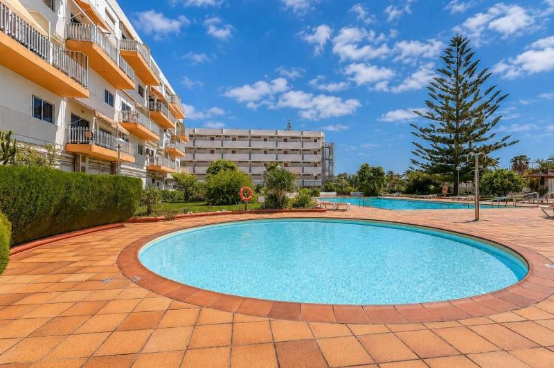 GuestReady - Playa Inglés Terrace Oasis - image 12