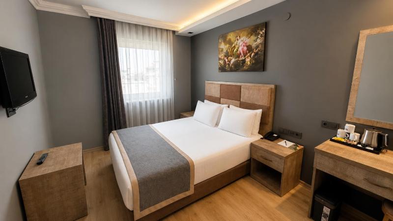 Ankara Royal Hotel - image 7