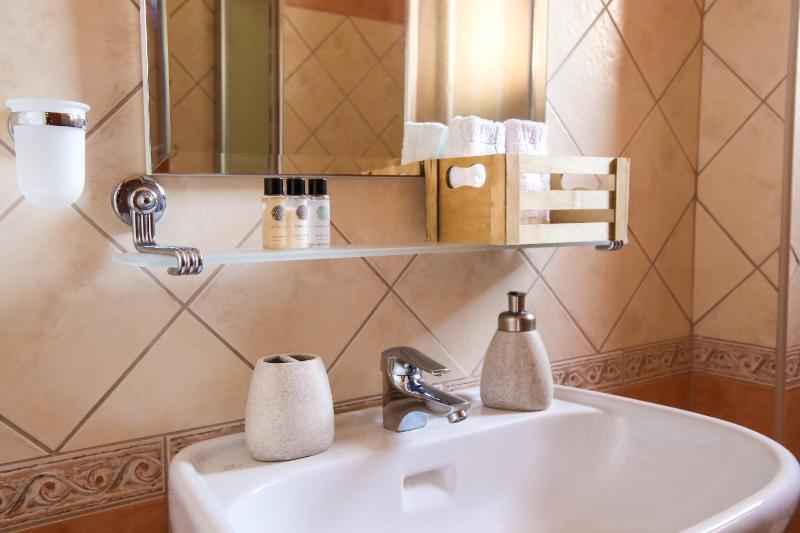 Two-Bedroom Villa with Private Pool - Villa Ariti image 3