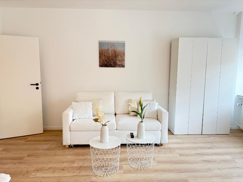 StayFab Rooms & Apartments - image 32