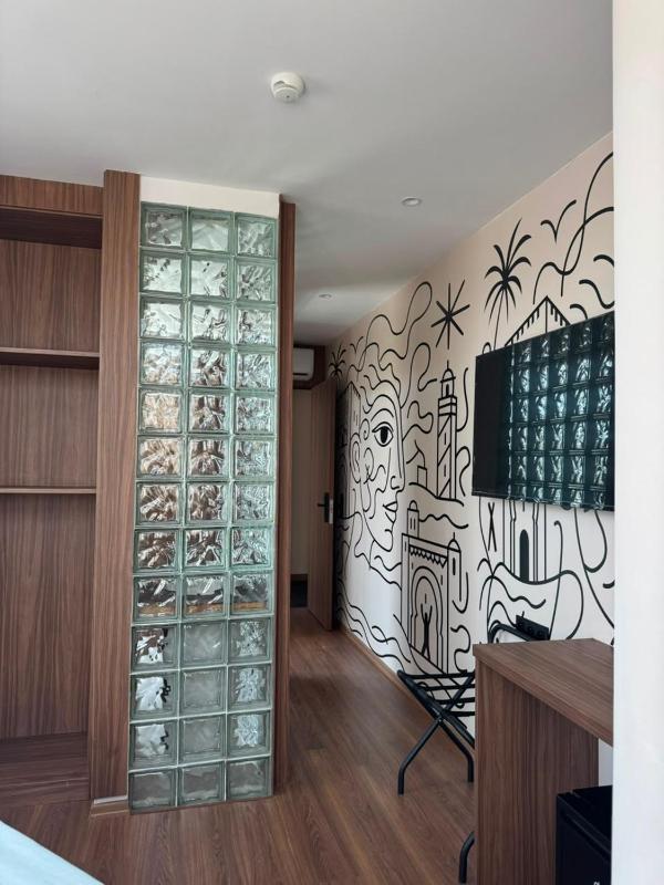 Le M Neo Hôtel - image 6