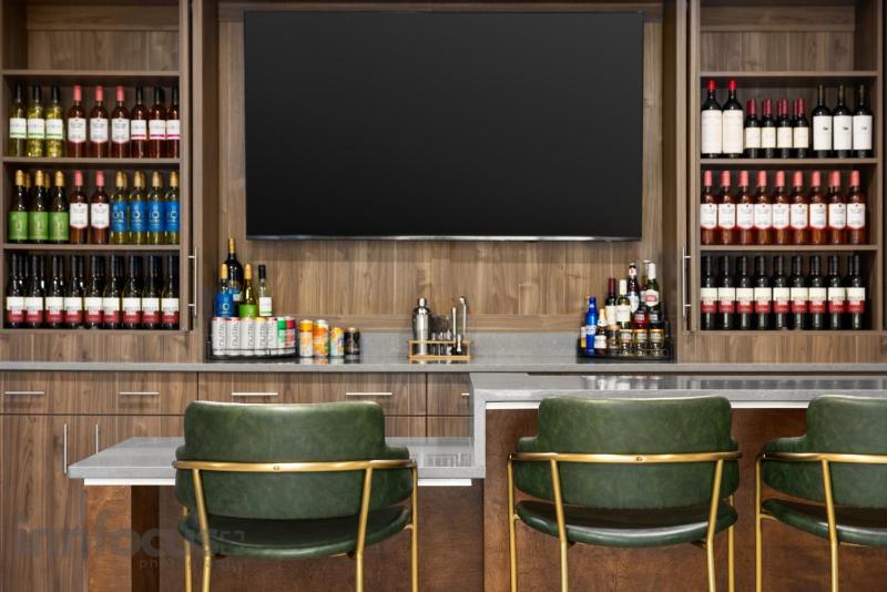 SpringHill Suites by Marriott Tampa Brandon - image 10