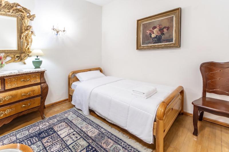 We Love Tirana Blloku 2Br Apartments - image 7