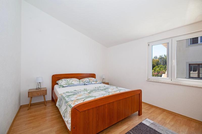 Apartments by the sea Razanj - Rogoznica - 4185 - image 19