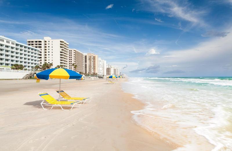 Hilton Vacation Club Daytona Seabreeze Daytona Beach - image 1
