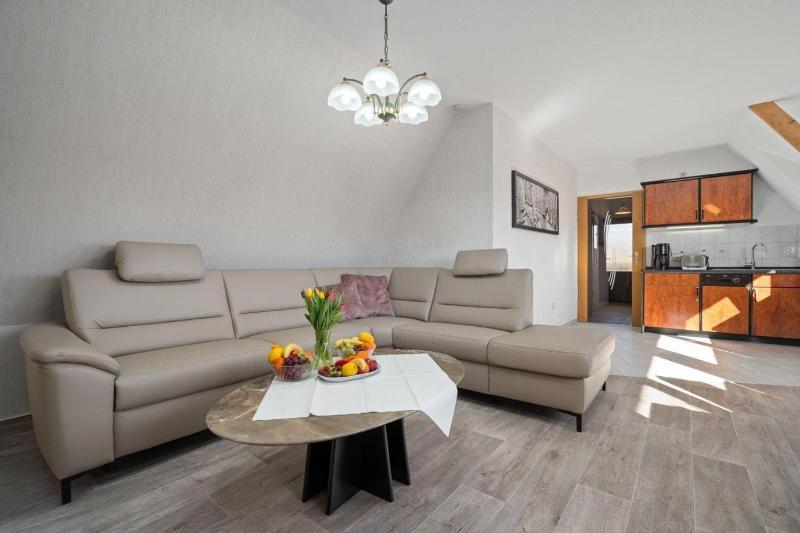 Ferienwohnung-mit-Balkon - image 27