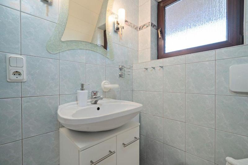 Ferienwohnung-mit-Balkon - image 28