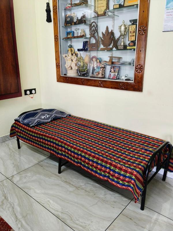 Ground Floor 1BHK 750mtr Padmanabha Swamy Temple - image 15