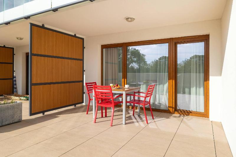Aquamarina Prima 06 Cozy Studio by the BEACH by Noclegi Renters - image 17